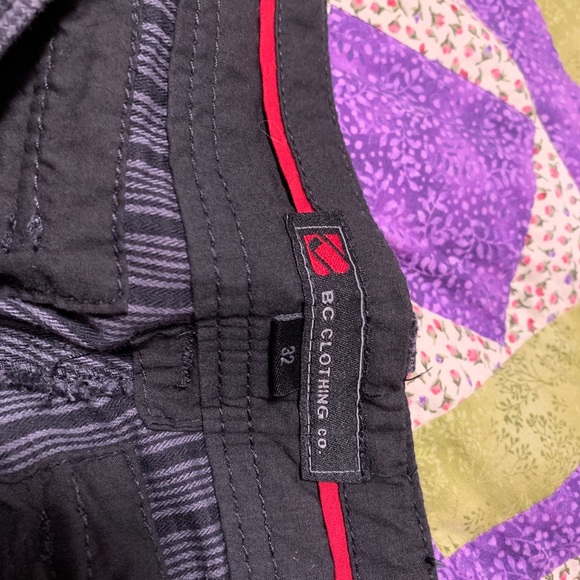 Cargo shorts - Picture 2 of 2